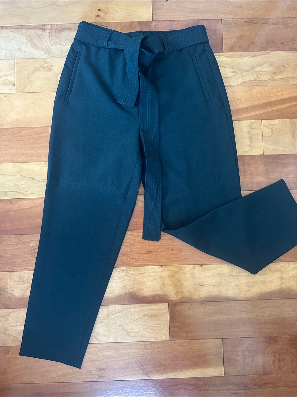 High-Waist Green Tie-Belt Tapered Pants